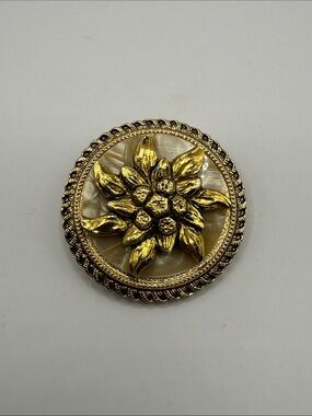 Vintage Gold Tone Beige Floral Flower Germany Scarf Clip